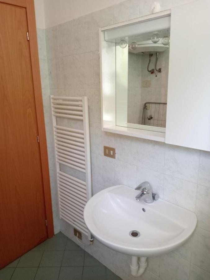 Appartamenti Carlotta Rímini Exterior foto