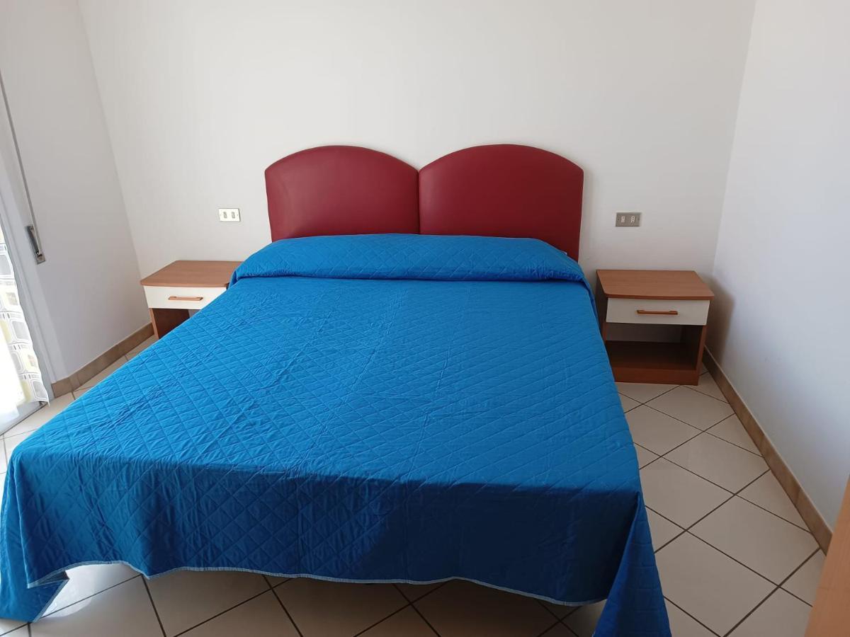 Appartamenti Carlotta Rímini Exterior foto